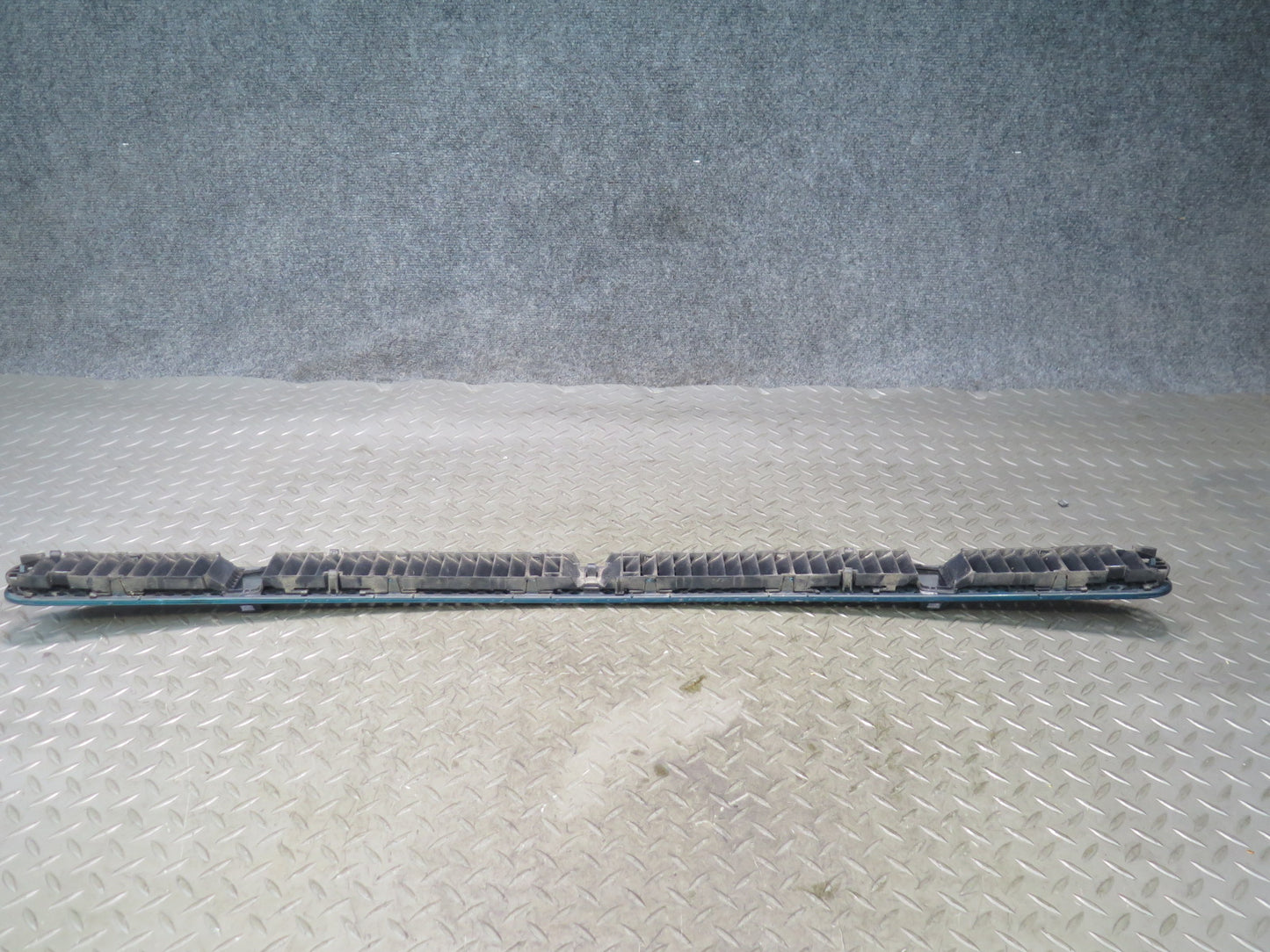 99-03 VW Eurovan T4 Front Windshield Vent Cowl Grille w Washer Nozzle Jets OEM