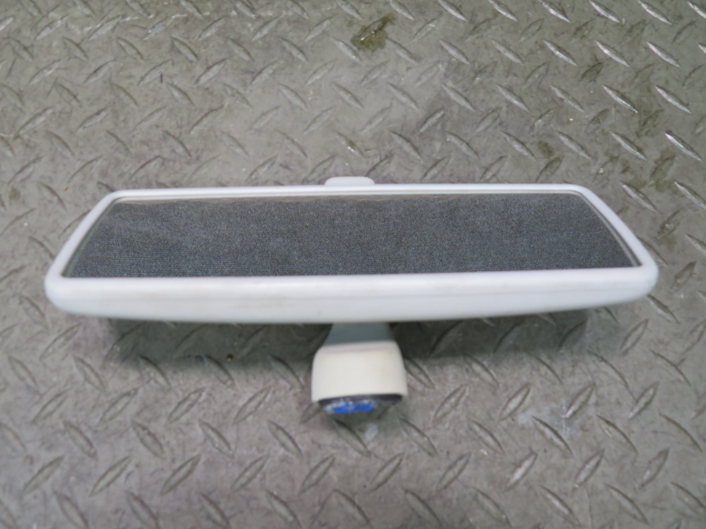 99-03 Volkswagen VW Eurovan T4 Manual Dimming Interior Rear View Mirror OEM