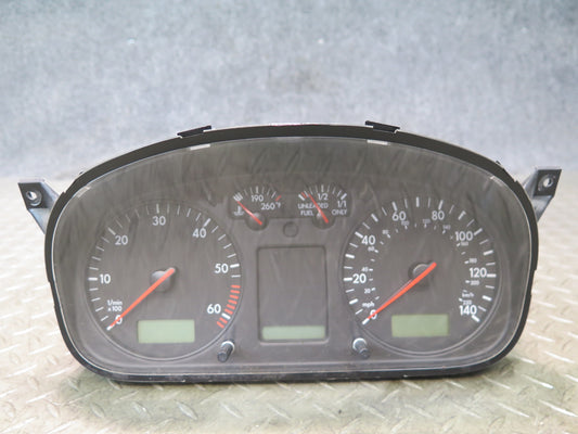 2000 VW Eurovan T4 2.8L A/T Instrument Cluster Gauge Speedometer 7D0920901E OEM