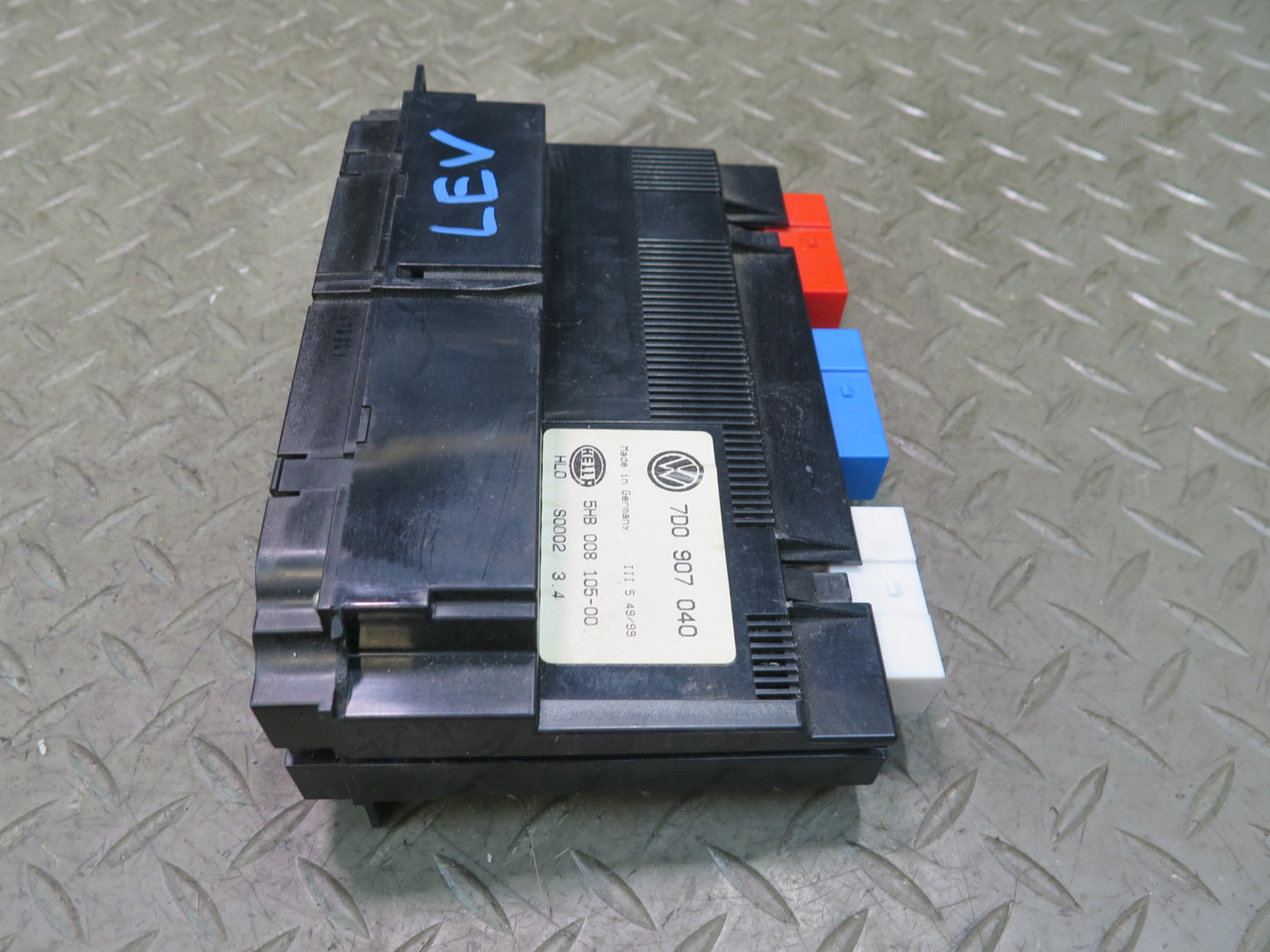 99-03 VW Eurovan T4 A/C Heater Climate Control Switch Panel 7D0907040 OEM