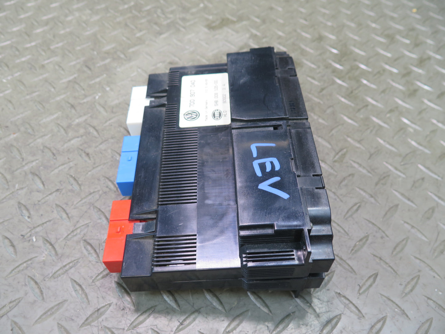 99-03 VW Eurovan T4 A/C Heater Climate Control Switch Panel 7D0907040 OEM