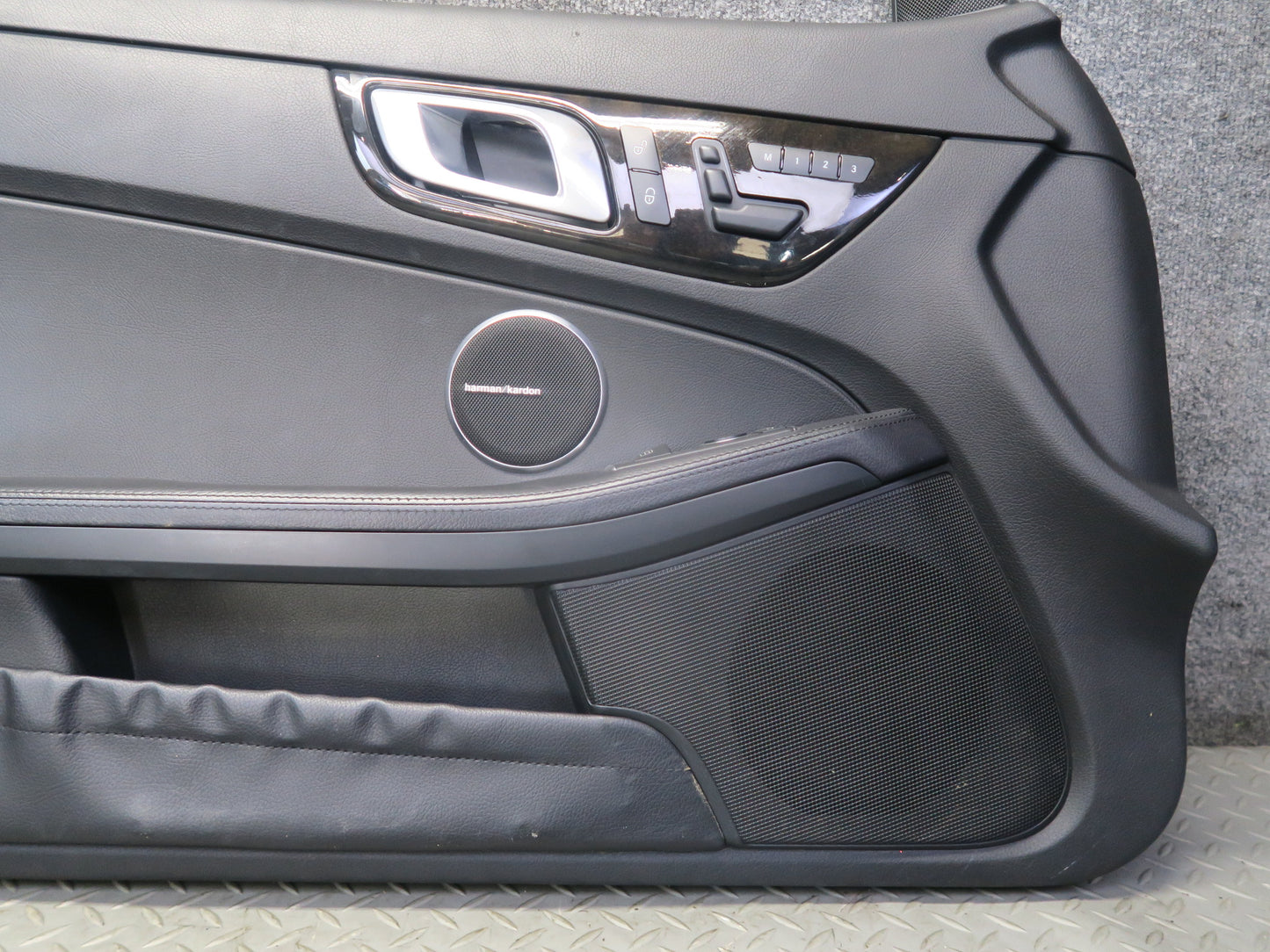 12-16 Mercedes R172 SLK Front Left & Right Side Interior Door Panel Cover Set
