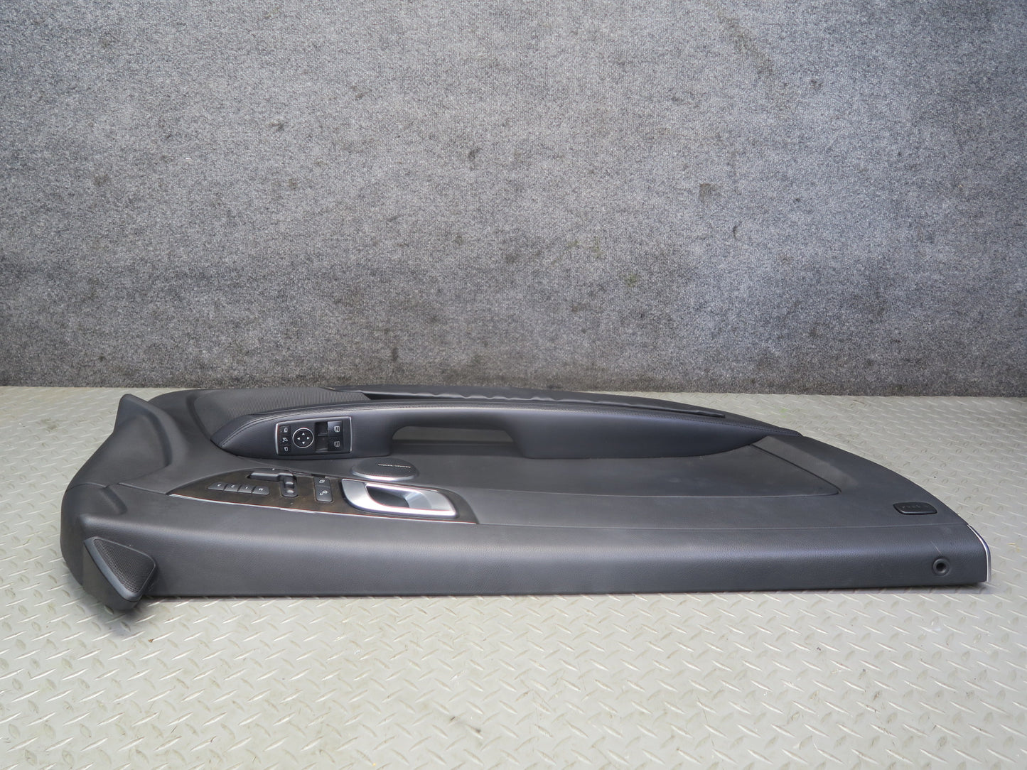 12-16 Mercedes R172 SLK Front Left & Right Side Interior Door Panel Cover Set