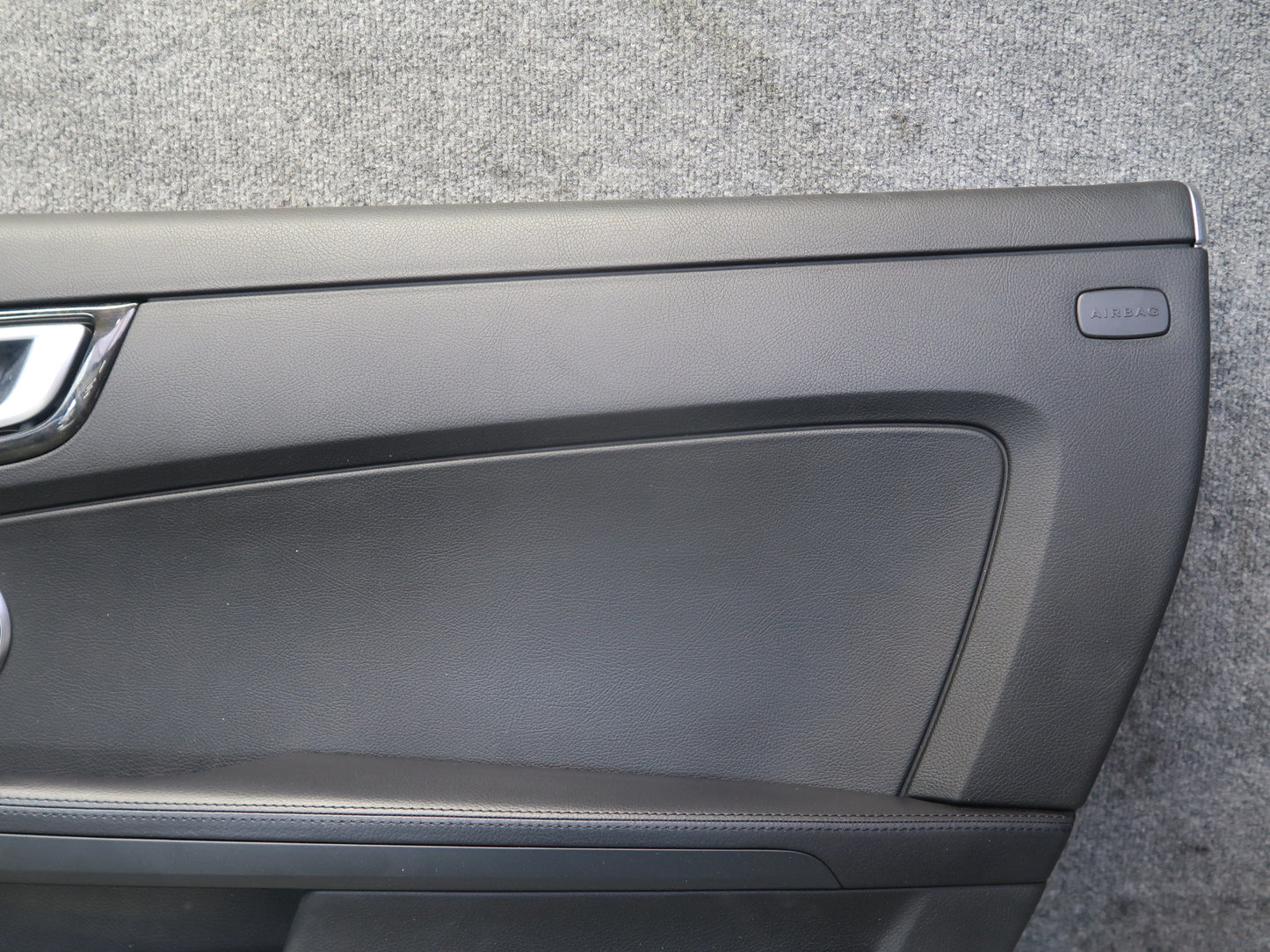 12-16 Mercedes R172 SLK Front Left & Right Side Interior Door Panel Cover Set