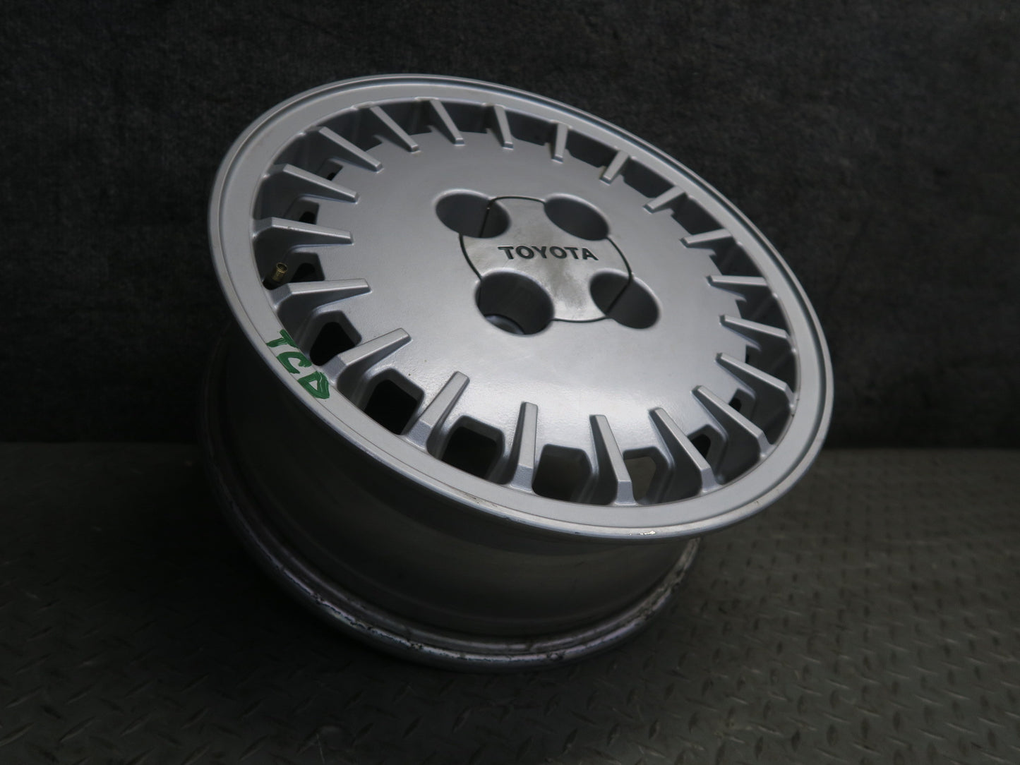 84-88 Toyota Cressida MX73 Factory R15 15" Alloy Wheel Rim 15x6J ET20 OEM