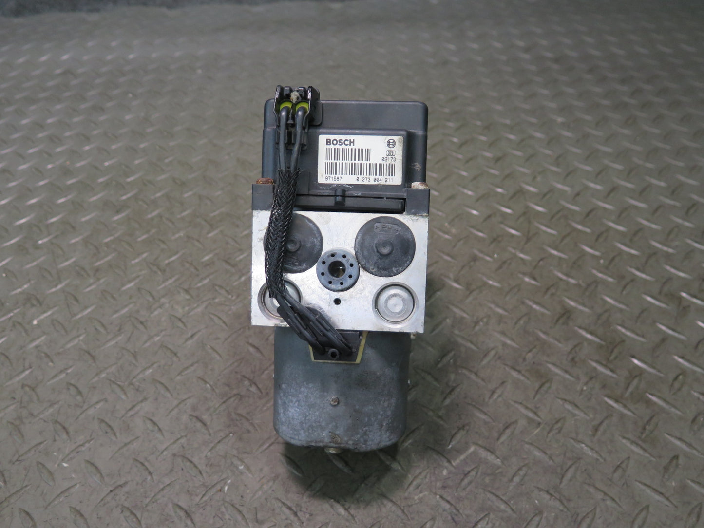 99-03 VW Eurovan T4 Anti Lock Brake ABS Pump Module Unit 91K Miles OEM