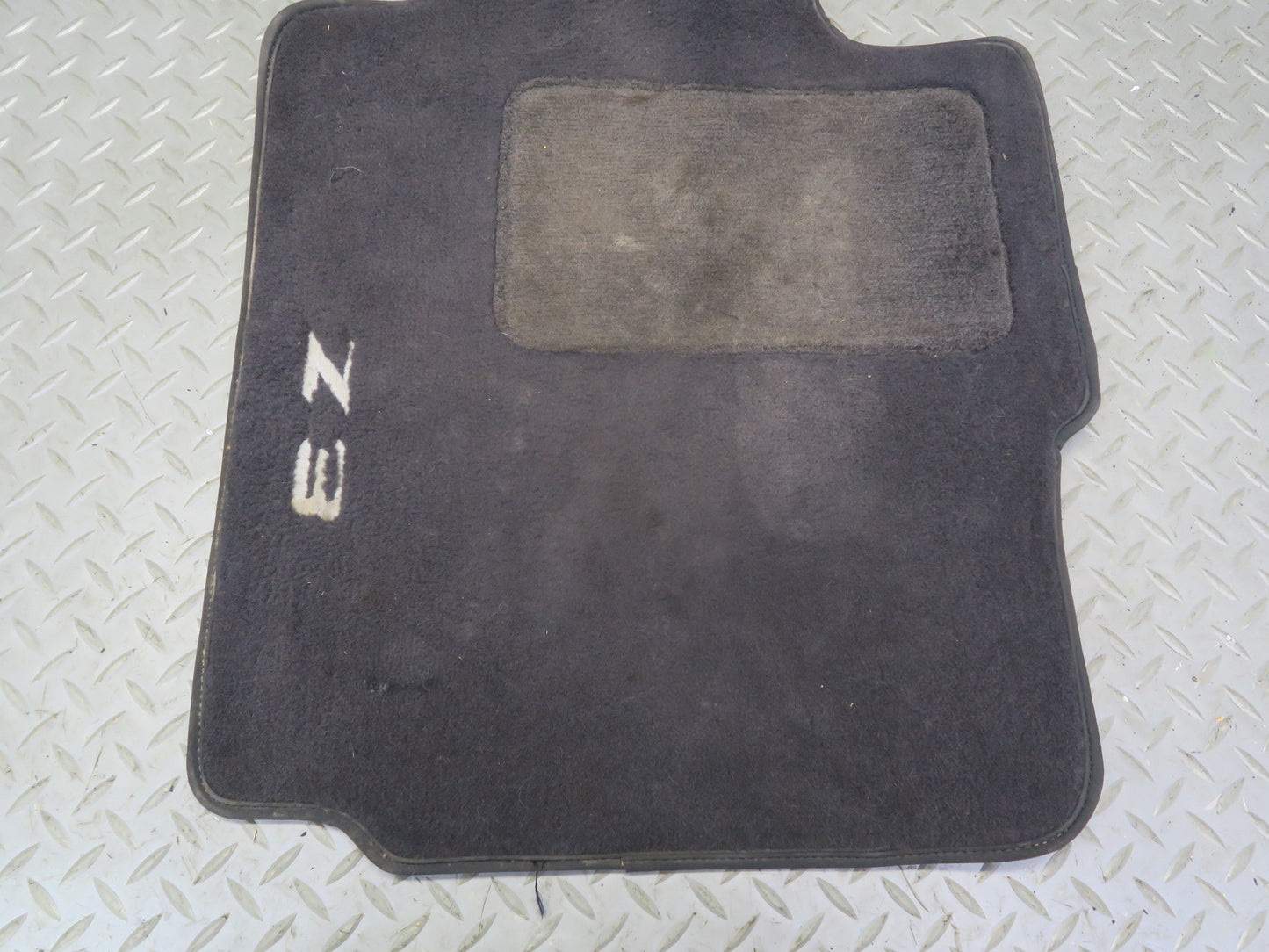 96-02 BMW E36/7 Z3 Front Left & Right Side Carpet Floor MAT  Set of 2