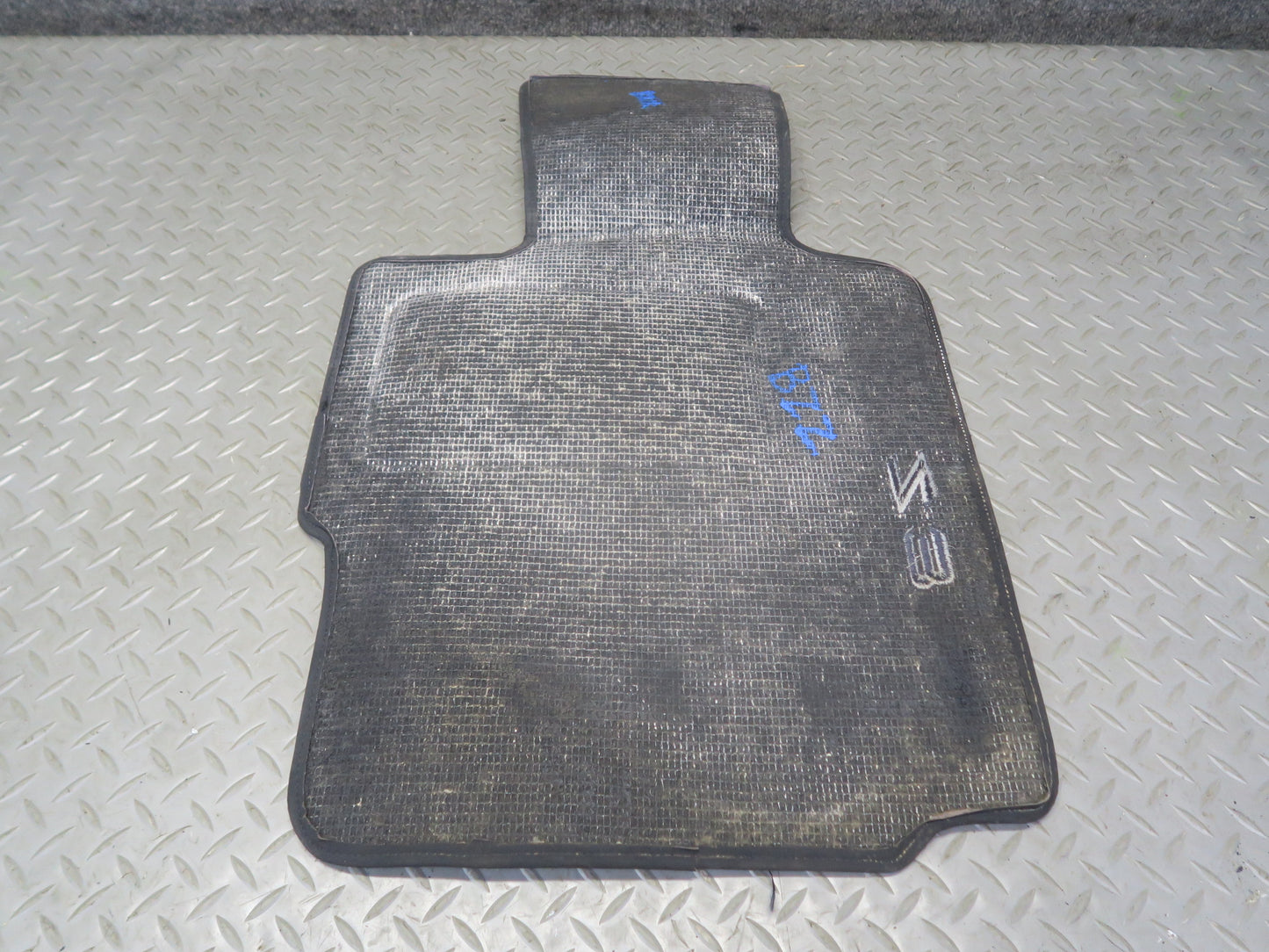 96-02 BMW E36/7 Z3 Front Left & Right Side Carpet Floor MAT  Set of 2