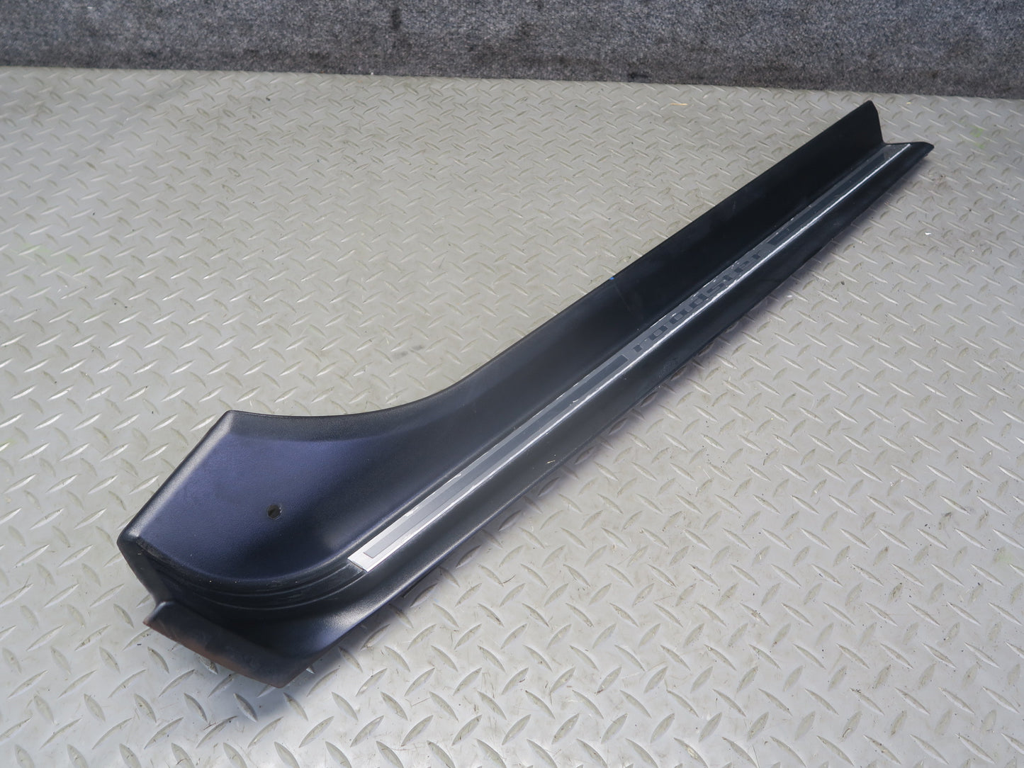 96-02 BMW E36/7 Z3 Roadster Left & Right Door Sill Scuff Kick Panel Trim Set OEM