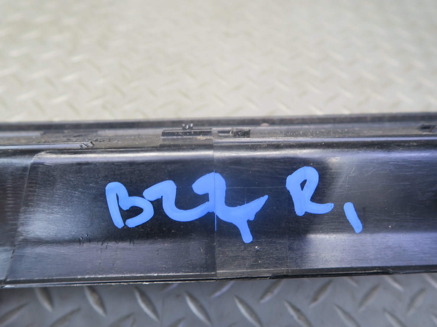 96-02 BMW E36/7 Z3 Roadster Left & Right Door Sill Scuff Kick Panel Trim Set OEM