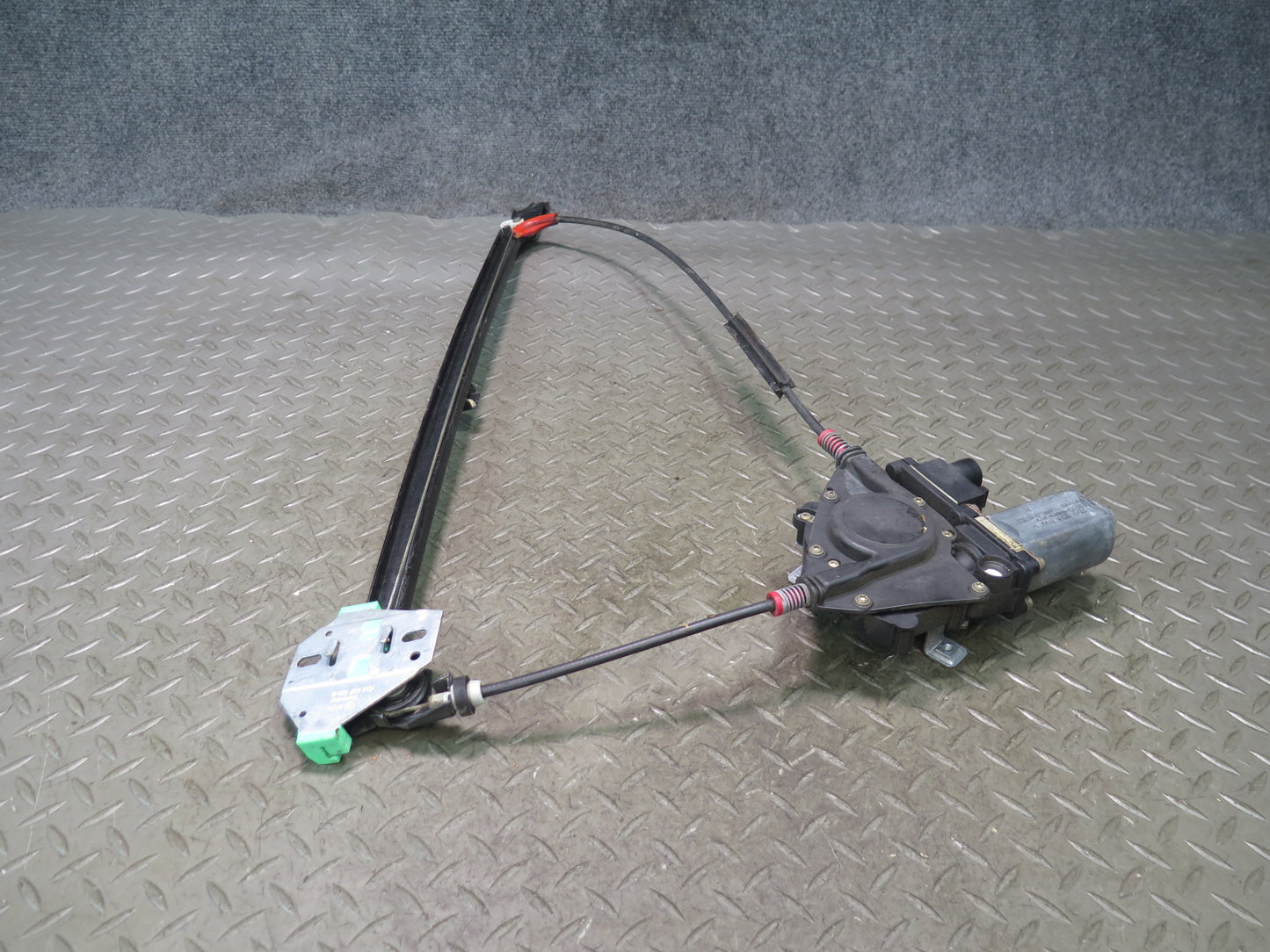 97-03 Volkswagen VW Eurovan T4 Front Left Door Window Regulator w Motor OEM