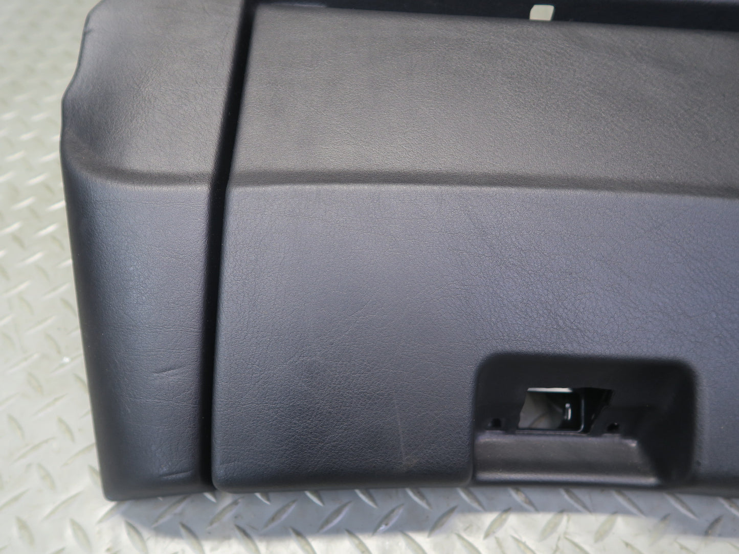 96-02 BMW E36/7 Z3 Dash Glove Box Compartment Storage 8399610 OEM