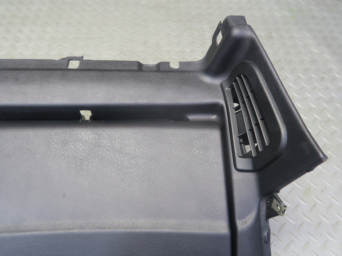 96-02 BMW E36/7 Z3 Dash Glove Box Compartment Storage 8399610 OEM