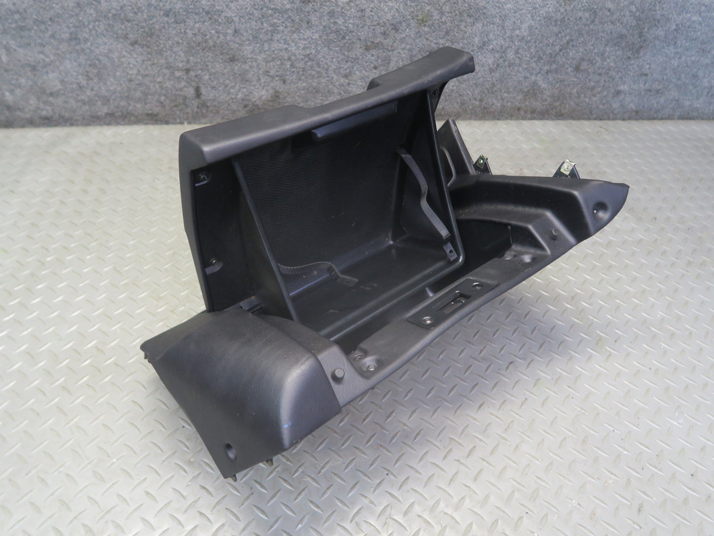 96-02 BMW E36/7 Z3 Dash Glove Box Compartment Storage 8399610 OEM