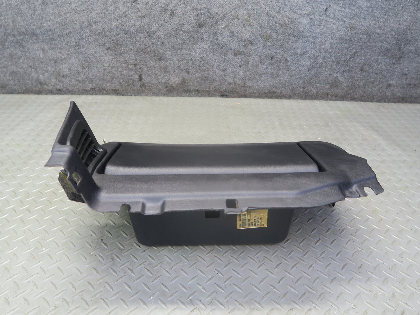 96-02 BMW E36/7 Z3 Dash Glove Box Compartment Storage 8399610 OEM