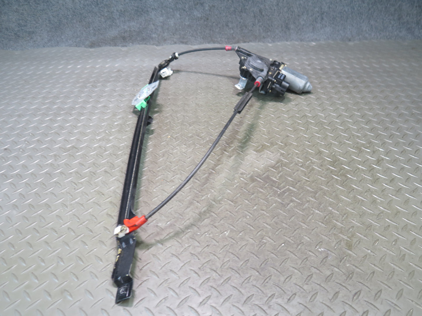 97-03 Volkswagen VW Eurovan T4 Front Right Door Window Regulator w Motor OEM