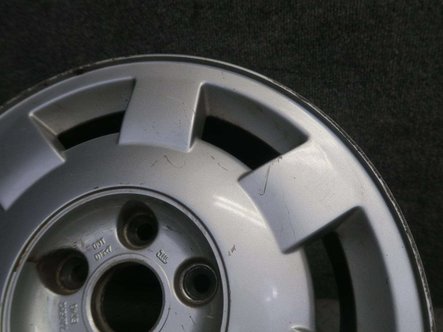 99-03 VW Eurovan T4 Factory R15" Alloy Wheel Rim 15x7J ET46 Silver 7D0601025 OEM