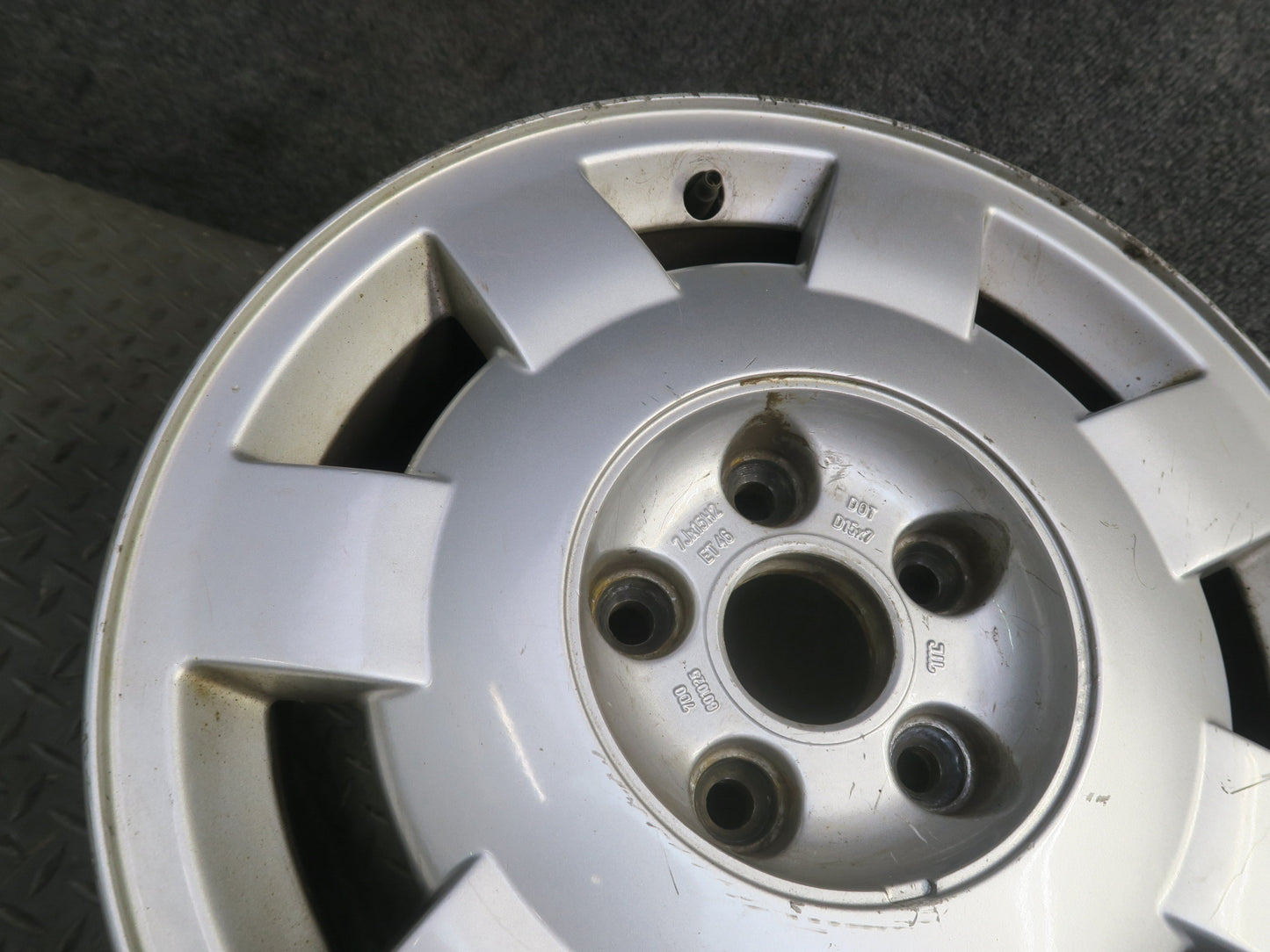 99-03 VW Eurovan T4 Factory R15" Alloy Wheel Rim 15x7J ET46 Silver 7D0601025 OEM