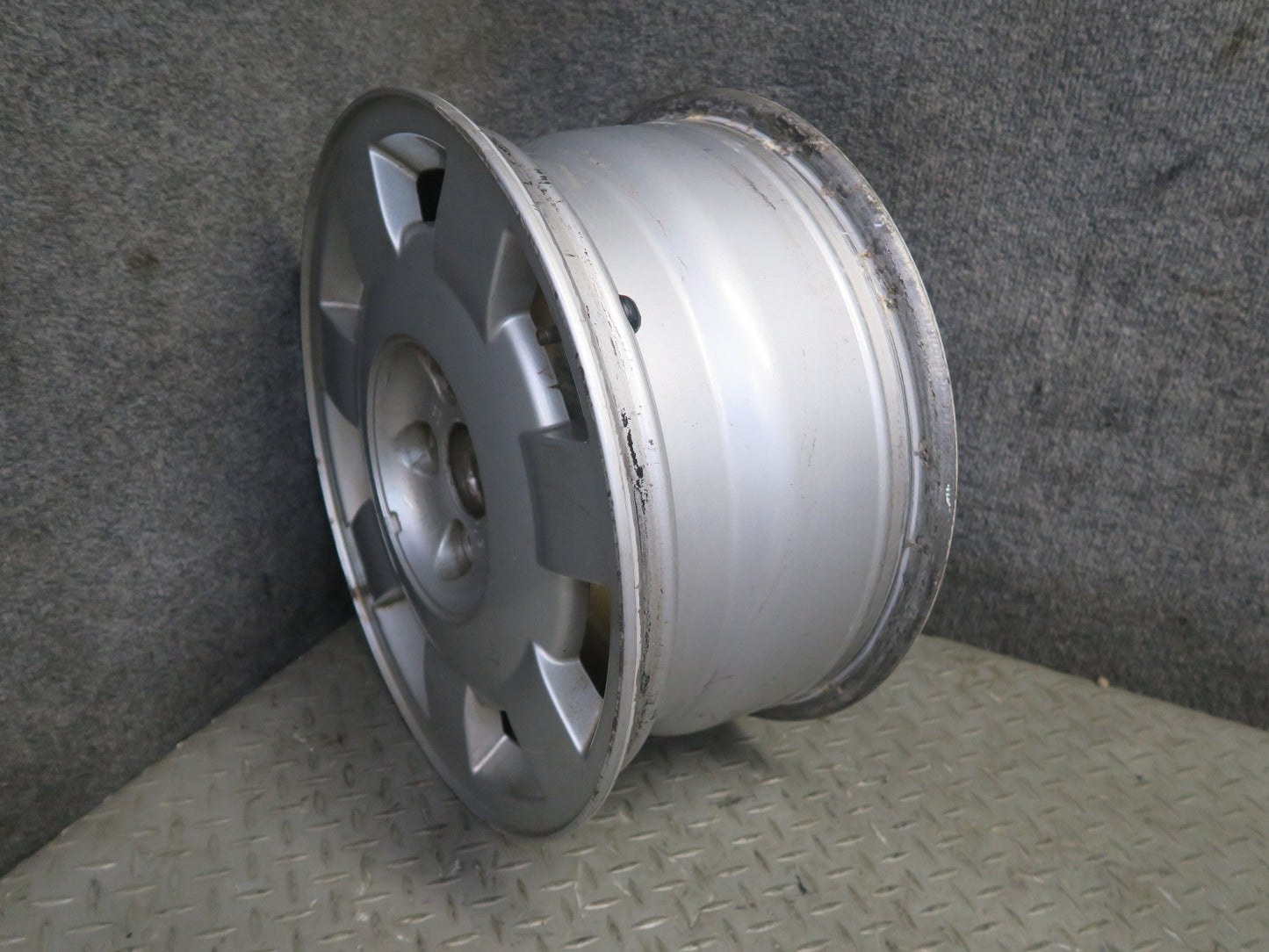 99-03 VW Eurovan T4 Factory R15" Alloy Wheel Rim 15x7J ET46 Silver 7D0601025 OEM