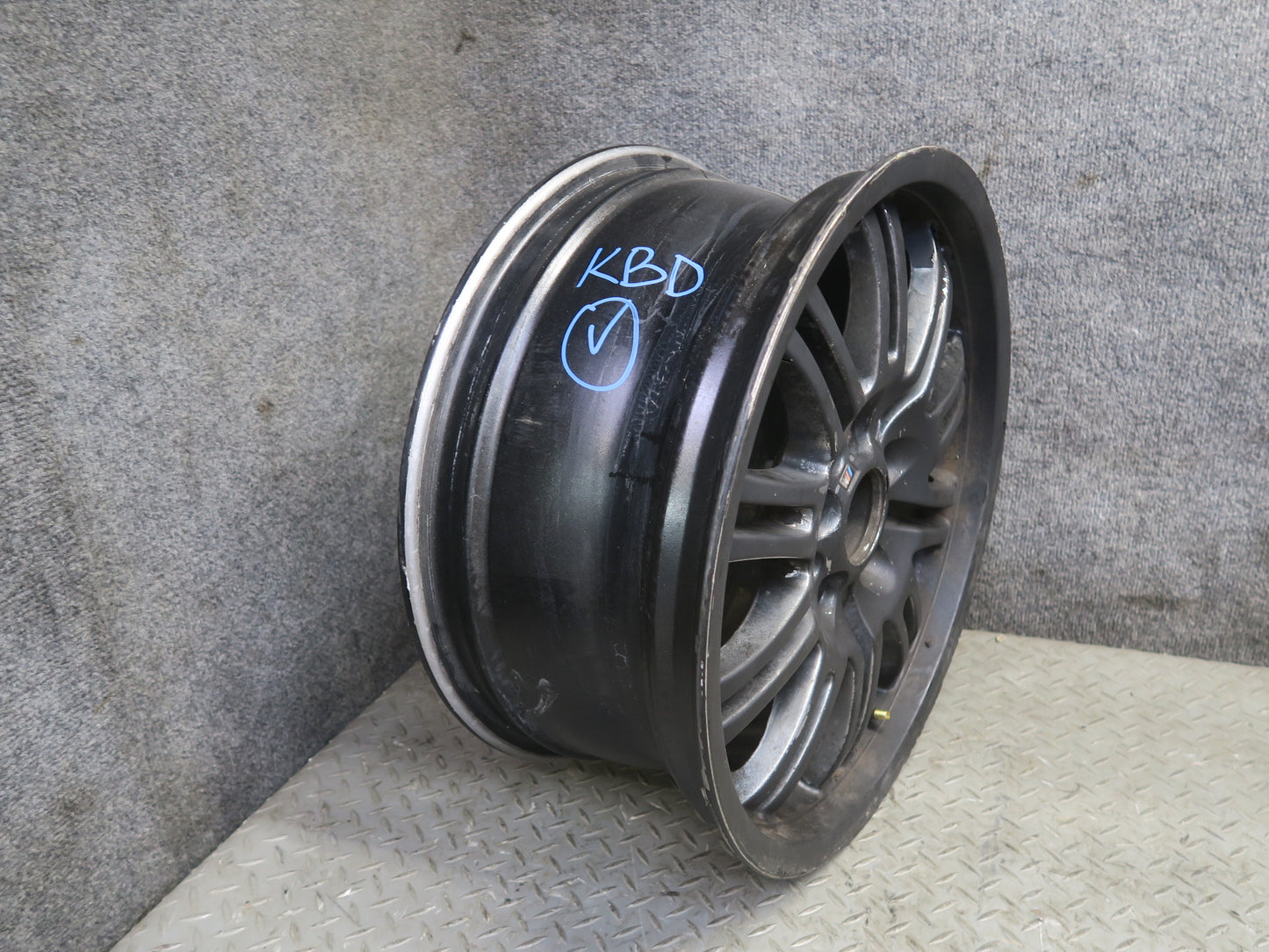 2001-2006 BMW E46 M3 Style 67 Front Alloy R18" Wheel Rim 18x8J ET47 2229950