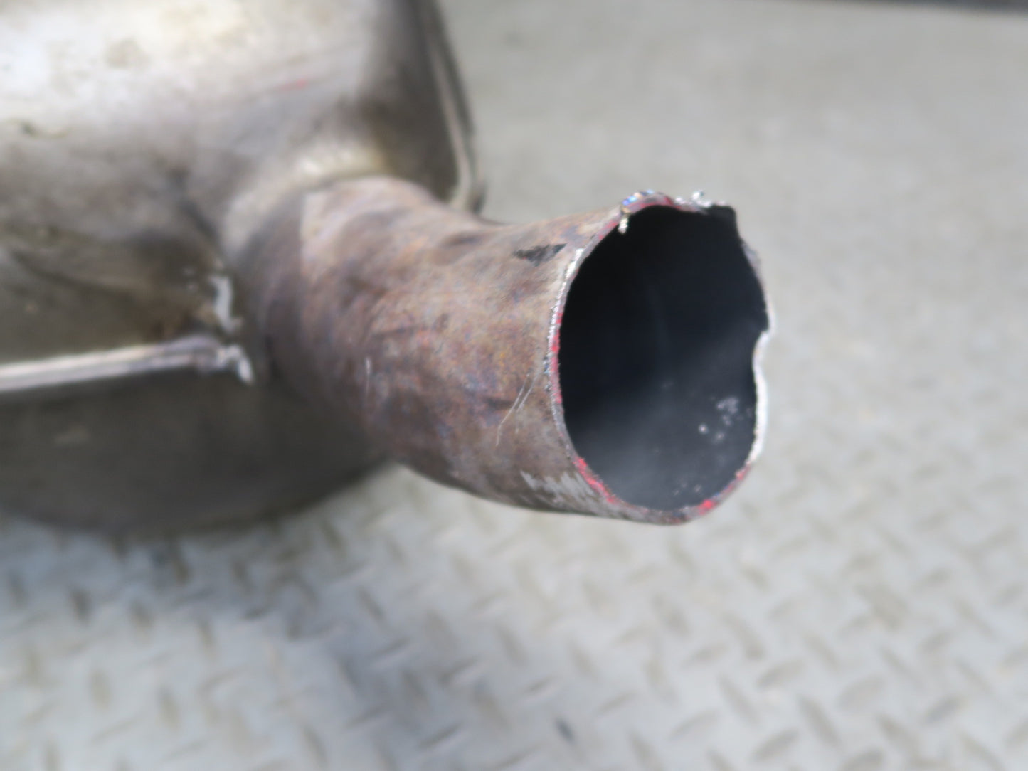 96-98 Mercedes R129 SL500 Rear Exhaust Muffler OEM
