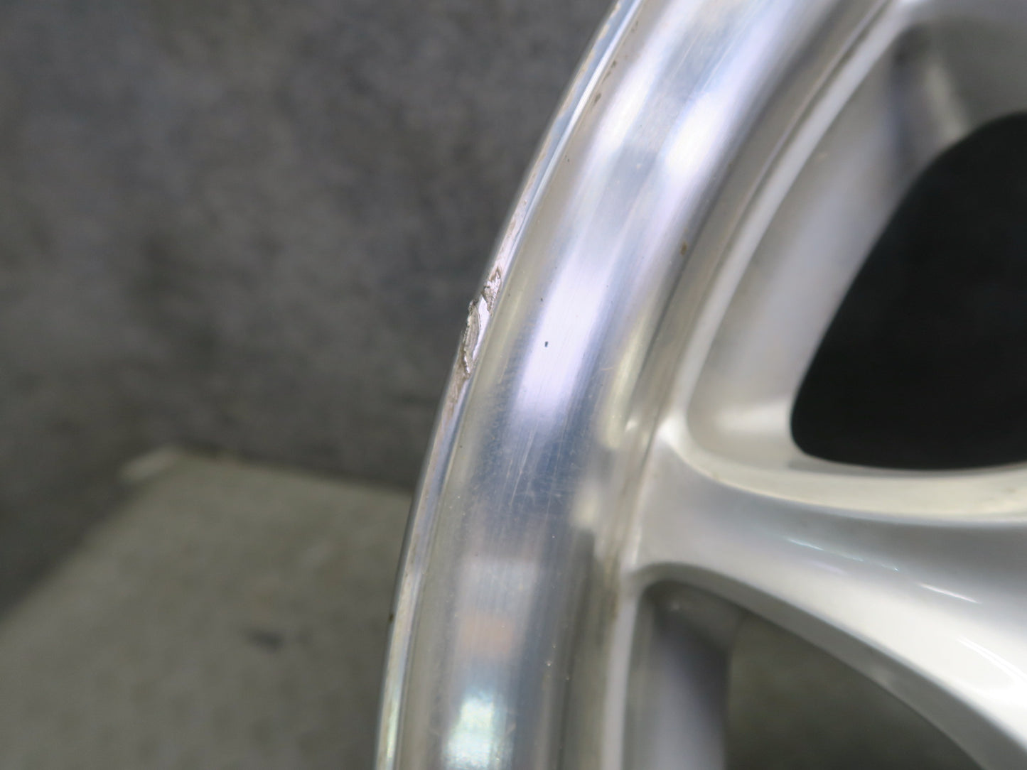 94-02 Mercedes R129 Sl-class Alloy R16" Wheel Rim 16x8 ET34 1294010702 OEM