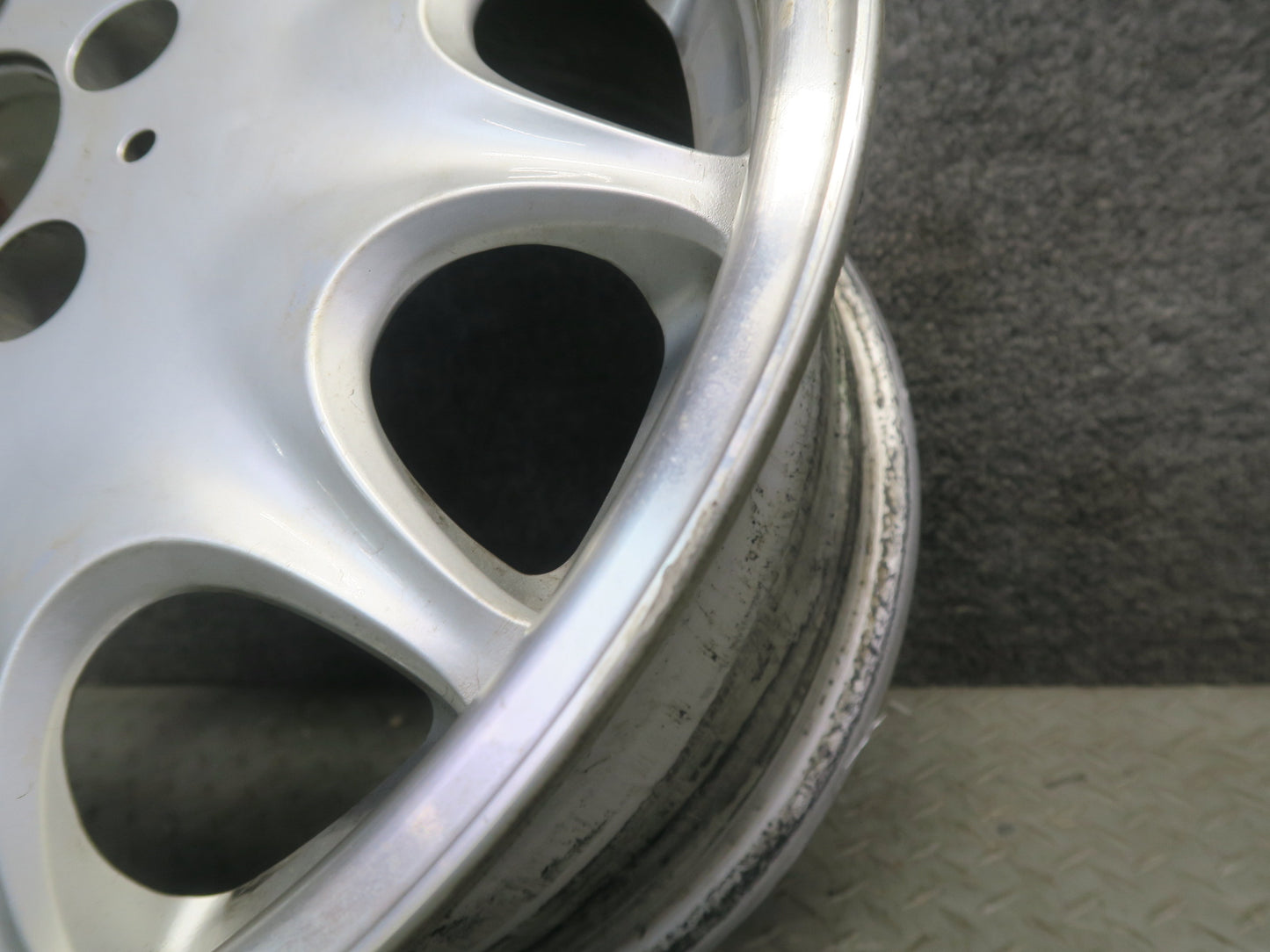 94-02 Mercedes R129 Sl-class Alloy R16" Wheel Rim 16x8 ET34 1294010702 OEM