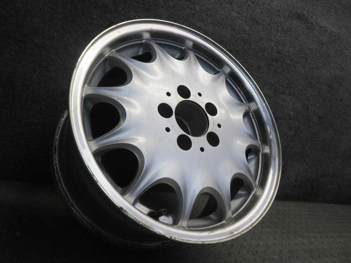 94-02 Mercedes R129 Sl-class Alloy R16" Wheel Rim 16x8 ET34 1294010702 OEM
