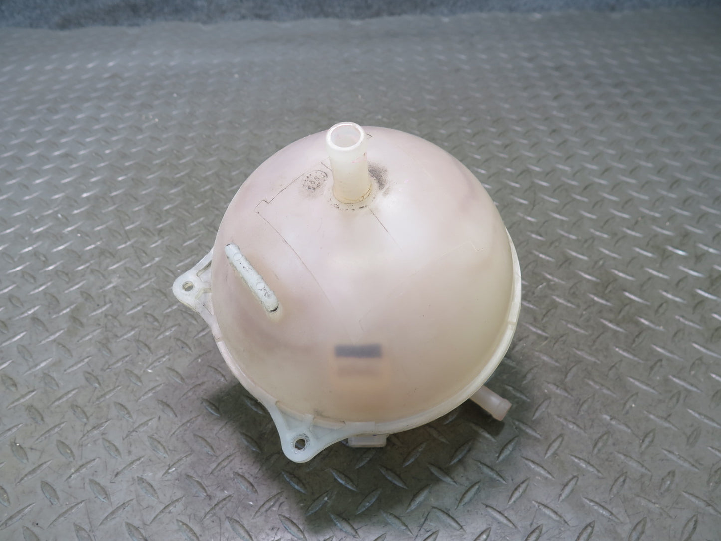 99-00 VW Eurovan T4 2.8L Engine Coolant Expansion Overflow Reservoir Tank OEM