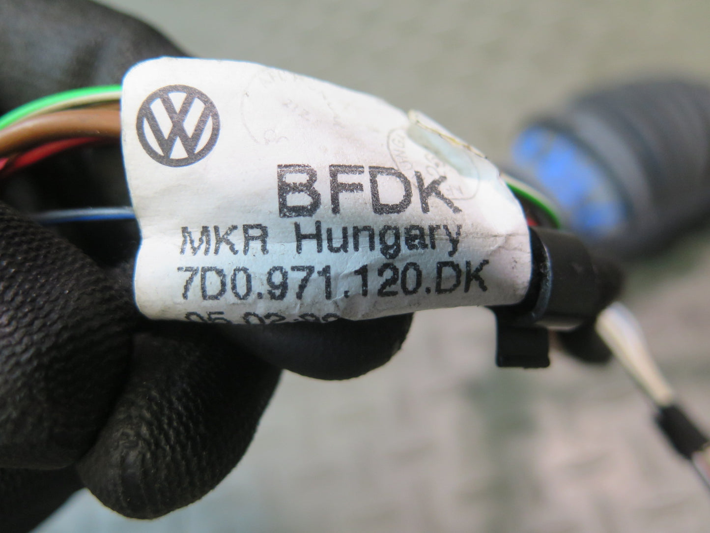 2000 VW Eurovan T4 Front Right Door Wire Wiring Harness 7D0971120DK OEM
