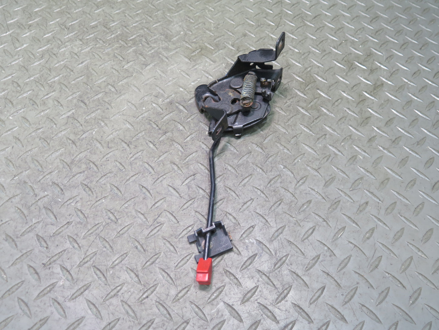 99-03 Volkswagen VW Eurovan T4 Front Hood Lock Latch OEM