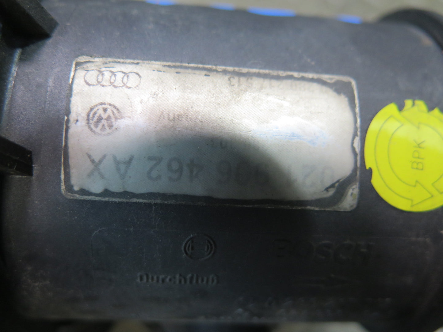 99-00 VW Eurovan T4 2.8L Mass Air Flow Meter MAF Sensor 021906462A OEM