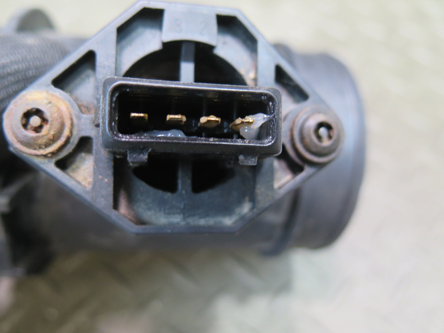 99-00 VW Eurovan T4 2.8L Mass Air Flow Meter MAF Sensor 021906462A OEM