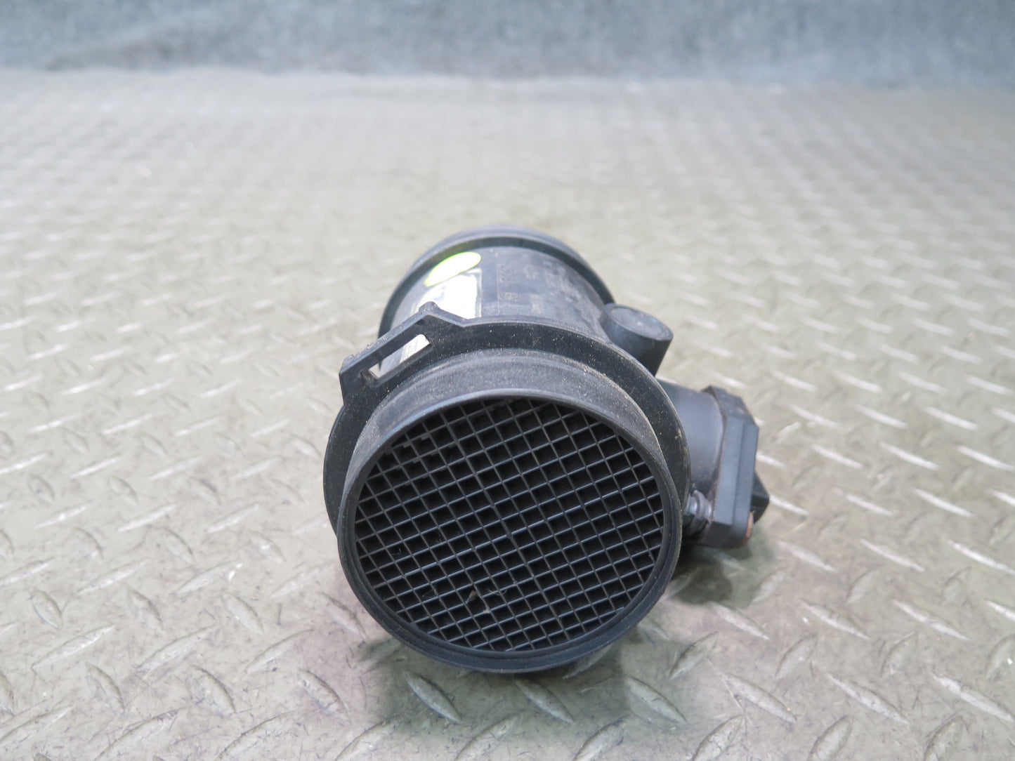 99-00 VW Eurovan T4 2.8L Mass Air Flow Meter MAF Sensor 021906462A OEM