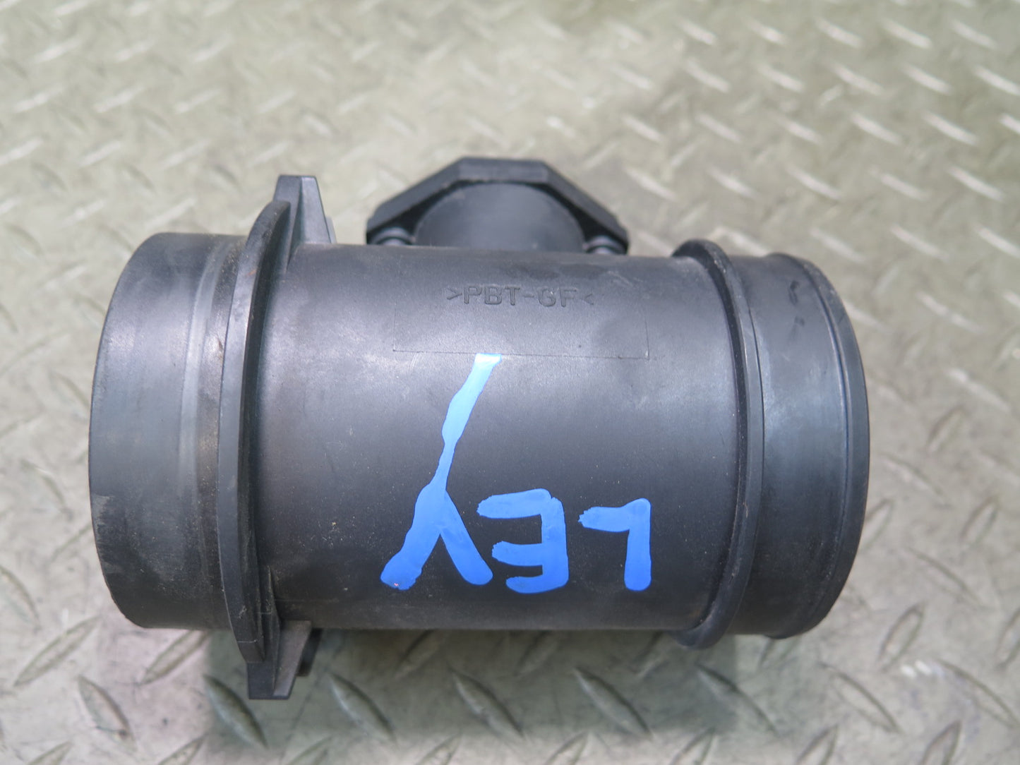 99-00 VW Eurovan T4 2.8L Mass Air Flow Meter MAF Sensor 021906462A OEM