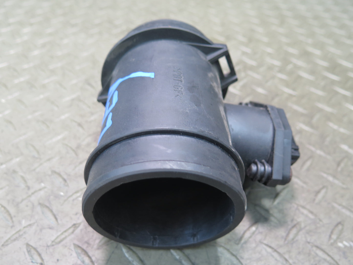 99-00 VW Eurovan T4 2.8L Mass Air Flow Meter MAF Sensor 021906462A OEM