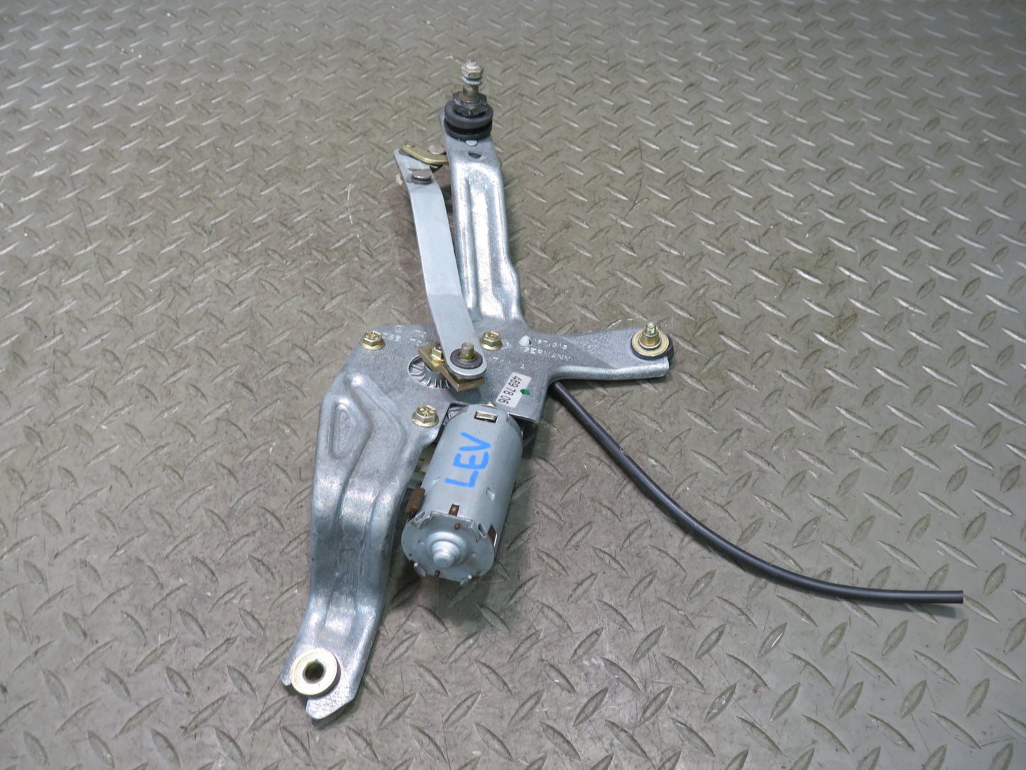 99-03 VW Eurovan T4 Rear Trunk Hatch Wiper Motor 701955713A OEM