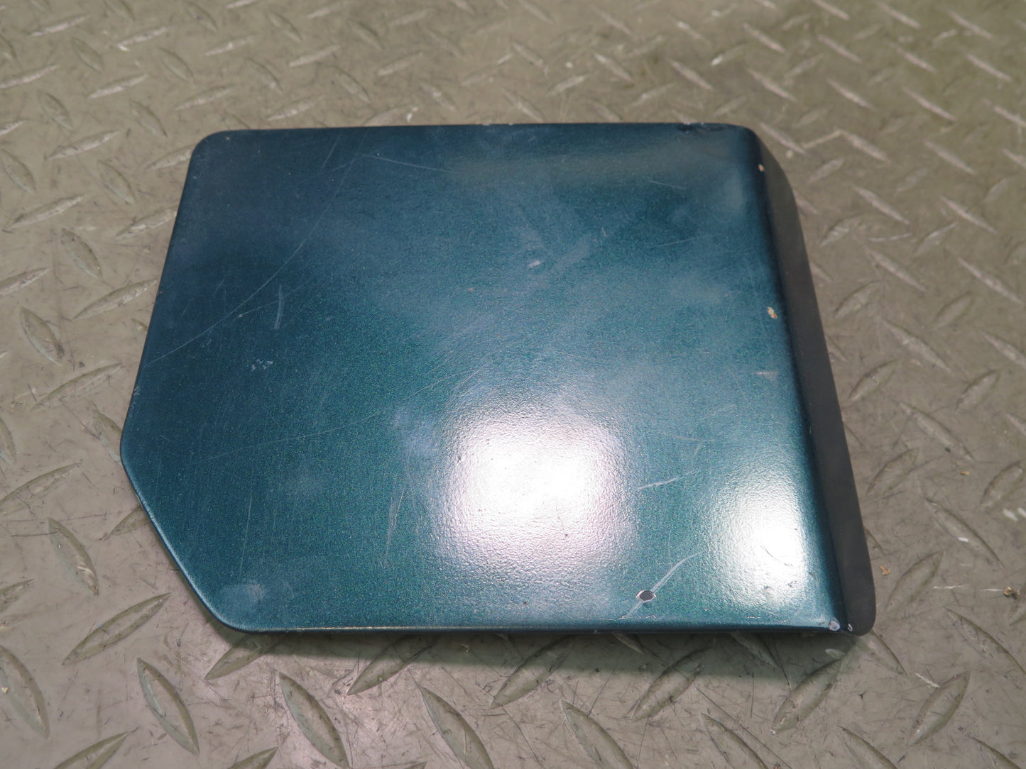 97-03 Volkswagen VW Eurovan T4 Fuel Tank Filler Door Lid Cover Emerald Green OEM