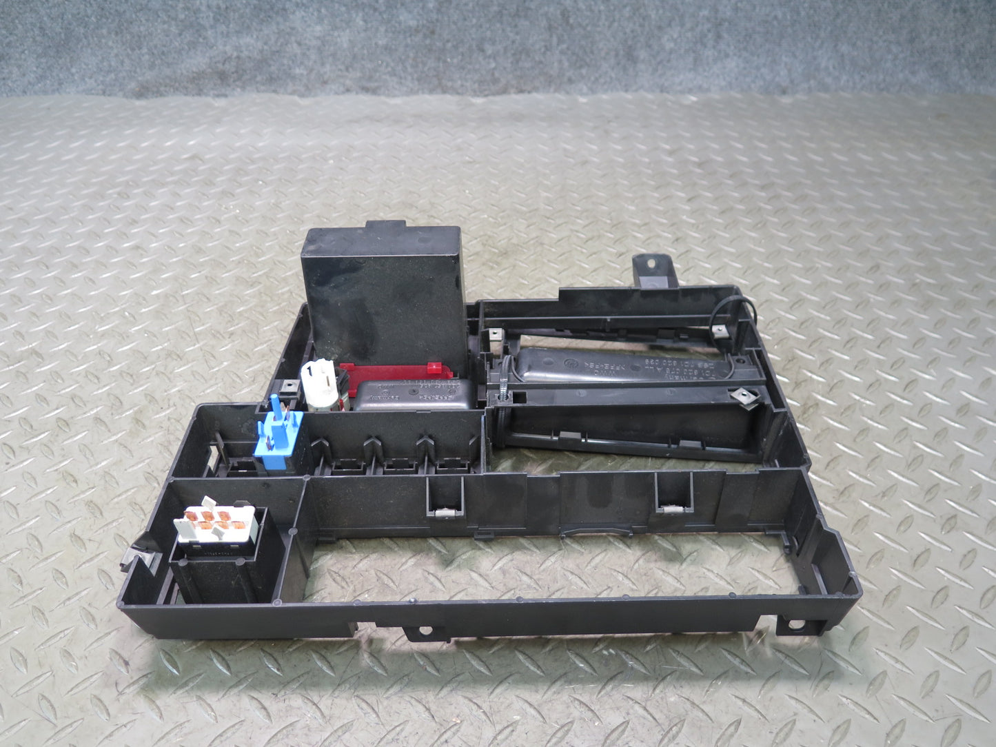 99-03 VW Eurovan T4 Dash Center Radio Climate Trim Bezel Cover Panel OEM