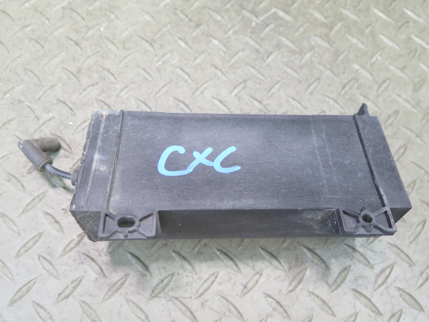 97-04 Chevrolet Corvette C5 Climate Vaccum Air Reservoir Tank OEM