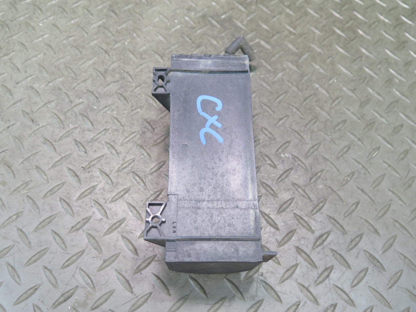 97-04 Chevrolet Corvette C5 Climate Vaccum Air Reservoir Tank OEM