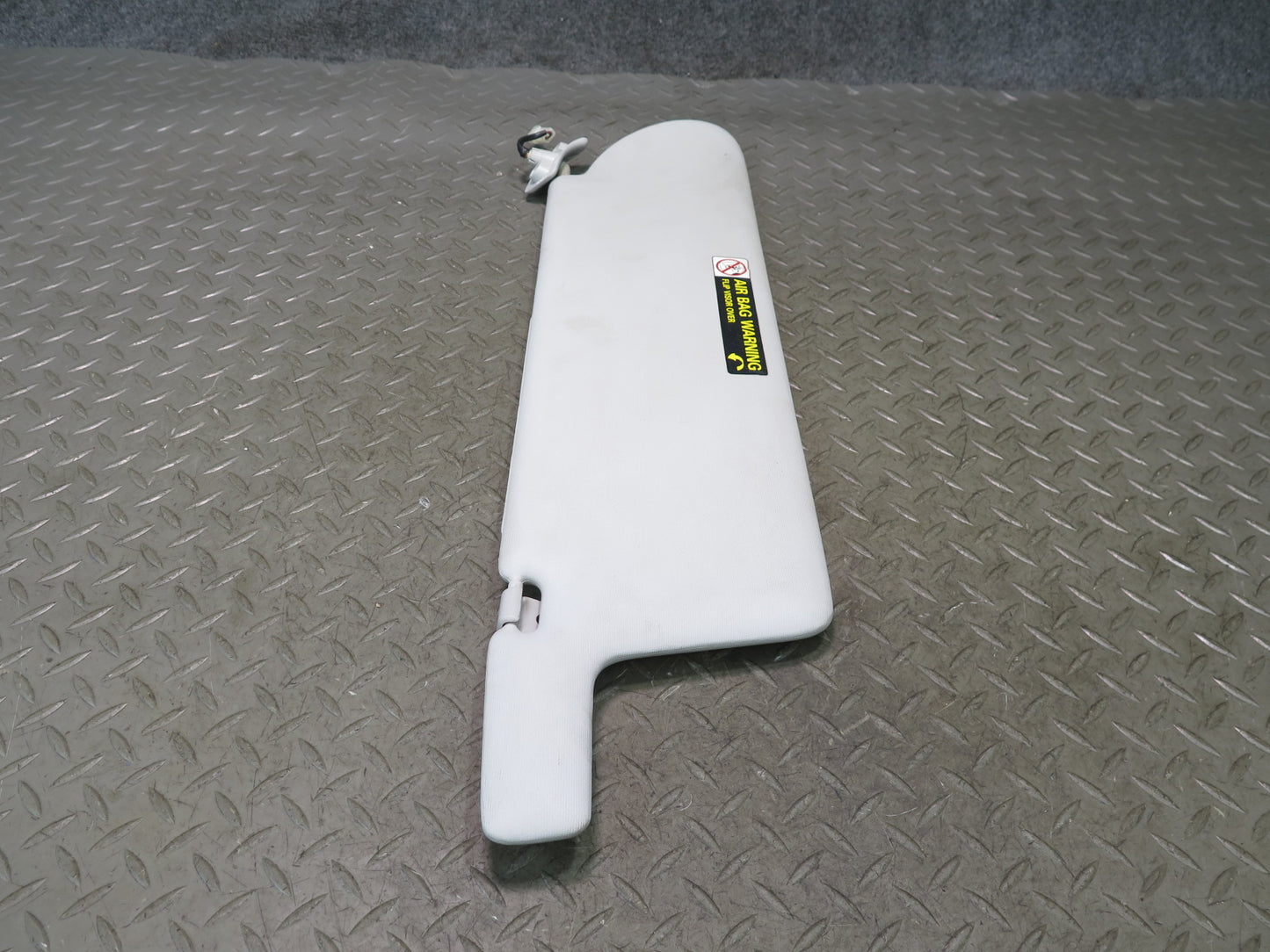 99-03 VW Eurovan T4 Set of 2 Front Left & Right Sun Visor Gray OEM