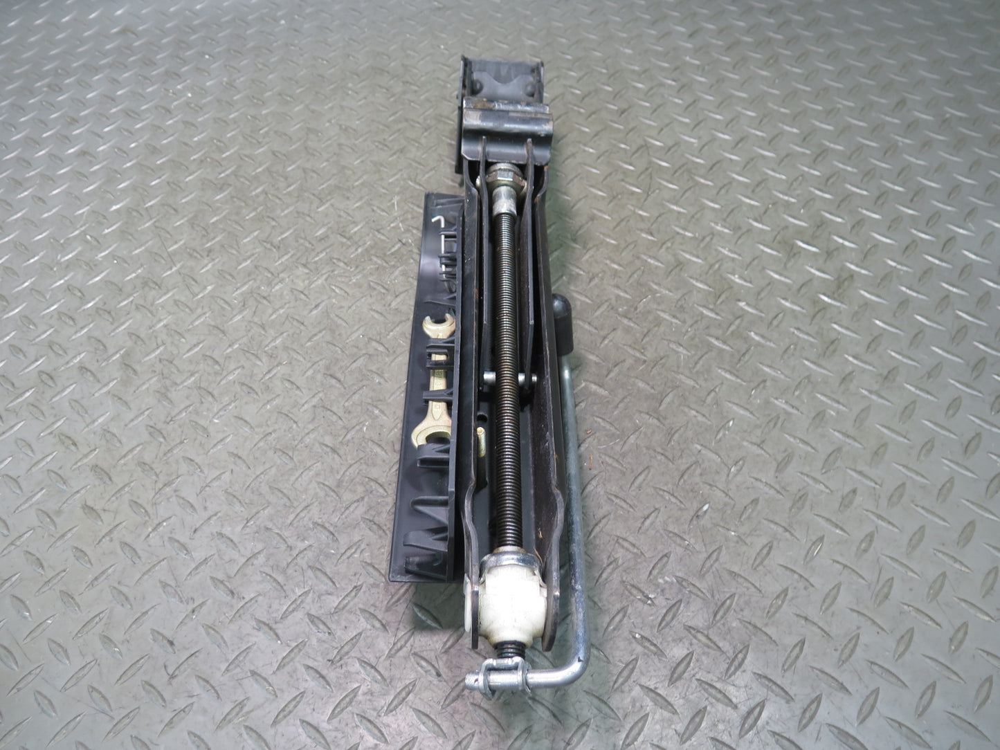97-03 VW Eurovan T4 Emergency Spare Tire Lift Jack Wrench Tool Set OEM