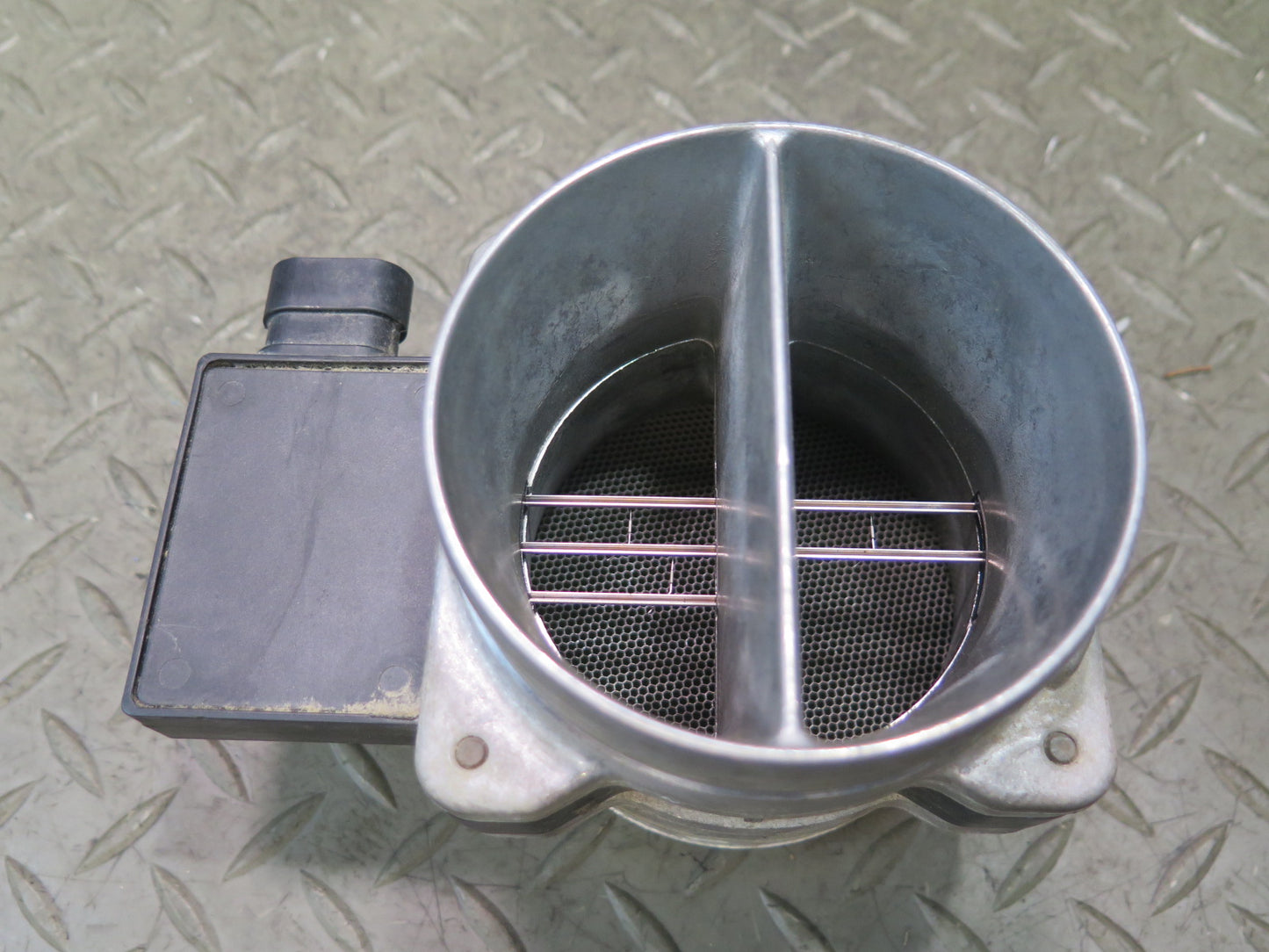 97-00 Chevrolet Corvette C5 MAF Mass Air Flow Meter Sensor OEM