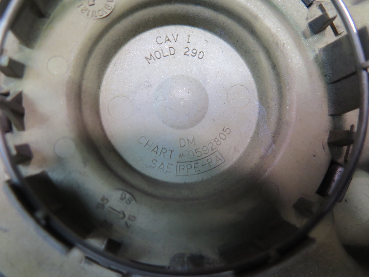 97-04 Chevrolet Corvette C5 Set of 4 Wheel Hub Center Cap Cover OEM