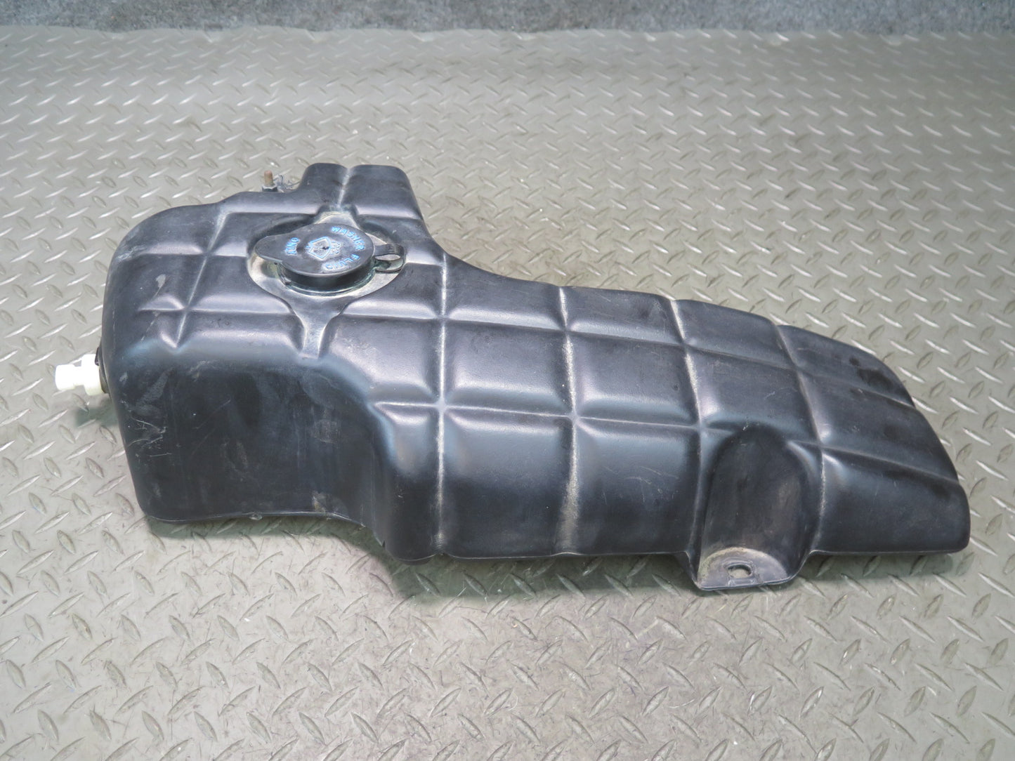 97-04 Chevrolet Corvette C5 Windshield Washer Fluid Reservoir Tank 22154852 OEM