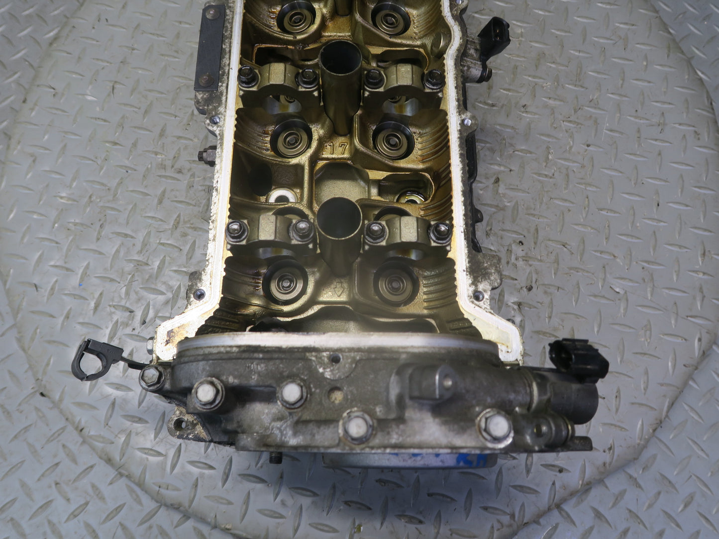 01-06 Lexus LS430 3UZFE 4.3L Engine Motor Right Cylinder Head OEM