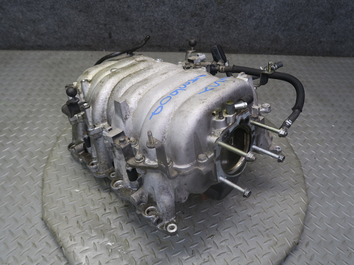 04-06 Lexus LS430 UCF30L 3UZFE Intake Manifold OEM