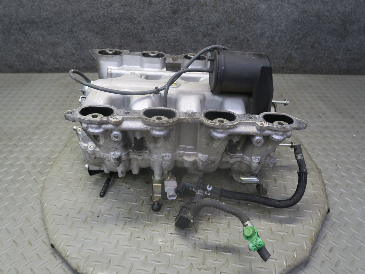 04-06 Lexus LS430 UCF30L 3UZFE Intake Manifold OEM