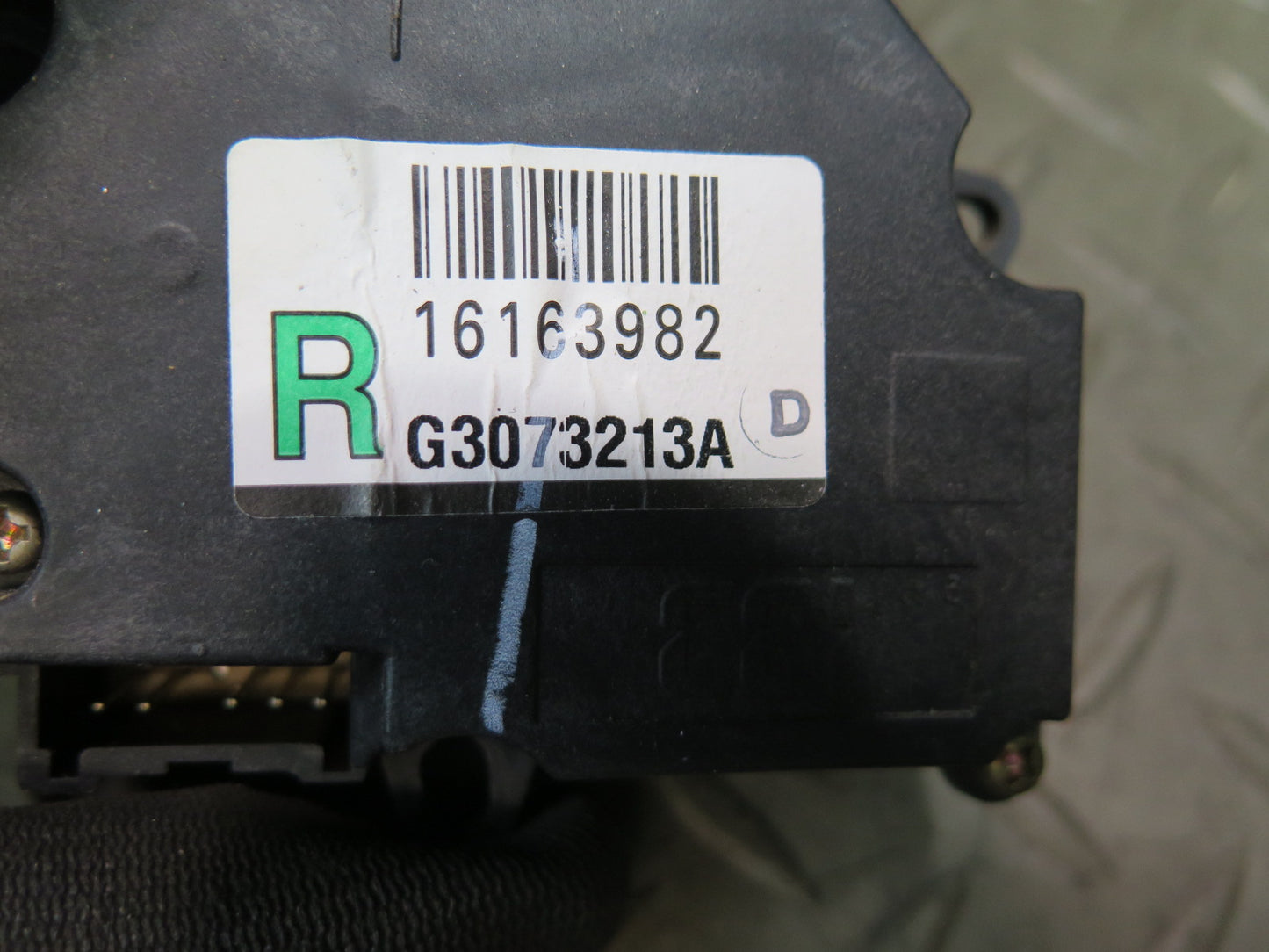 97-04 Chevrolet Corvette C5 Set of 2 A/C Heater Flap Door Actuator Motor OEM